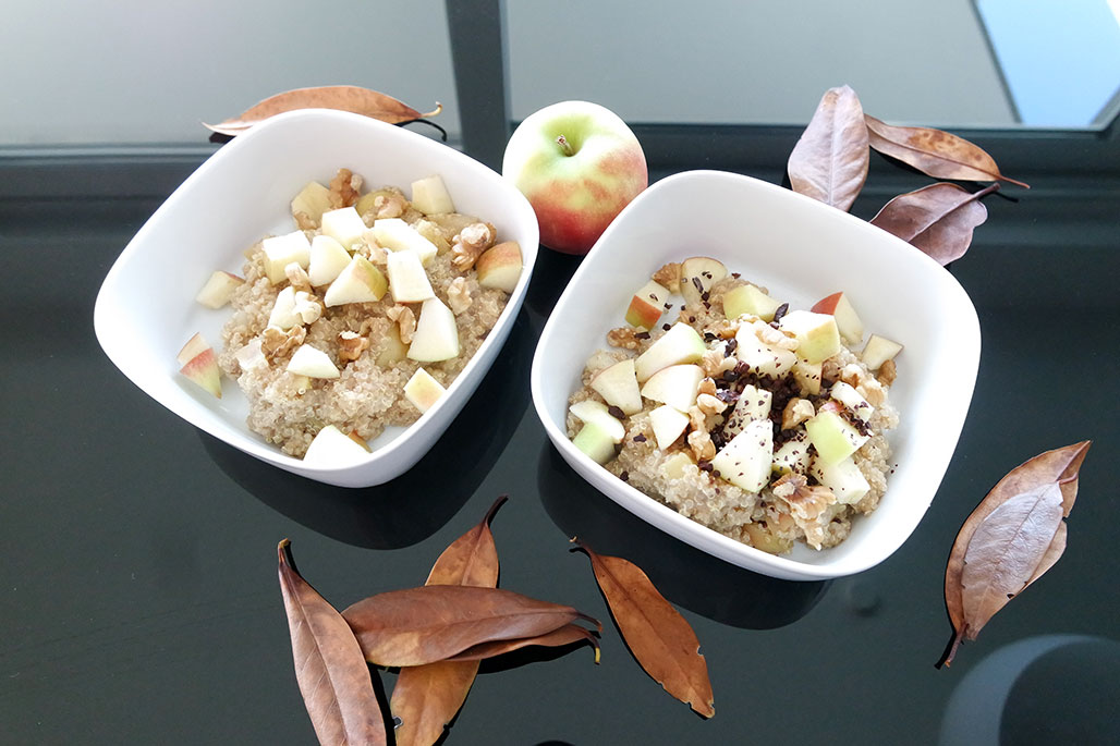 Apfel Walnuss Quinoa Frühstück – Julie Feels Good