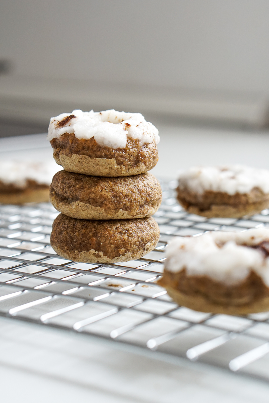 carrot cake mimi donuts gesund Vollkorn Haferflocken Rezept einfach